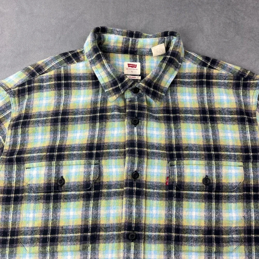 Levi's Flannel Shirt Relaxed Fit Large Green Black Plaid 100% Cotton Long Sleeve